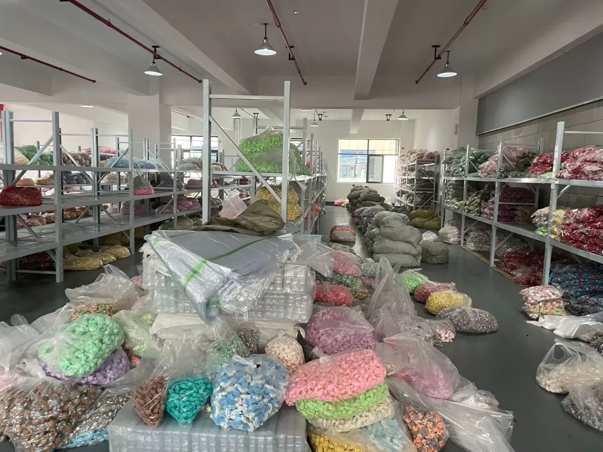 Zhiyi Toys factory production area